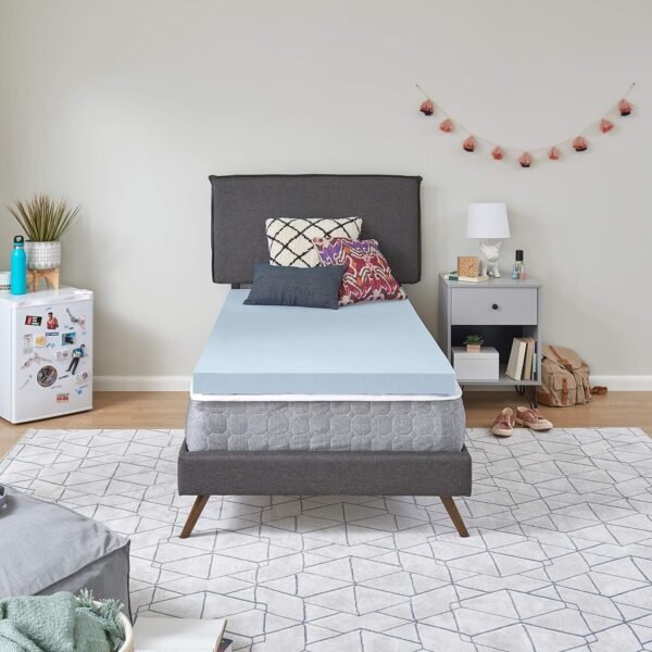 Sealy TrueForm 3" Memory Foam Twin XL Mattress Topper + Molded Memory Foam Pillow Set - Image 9