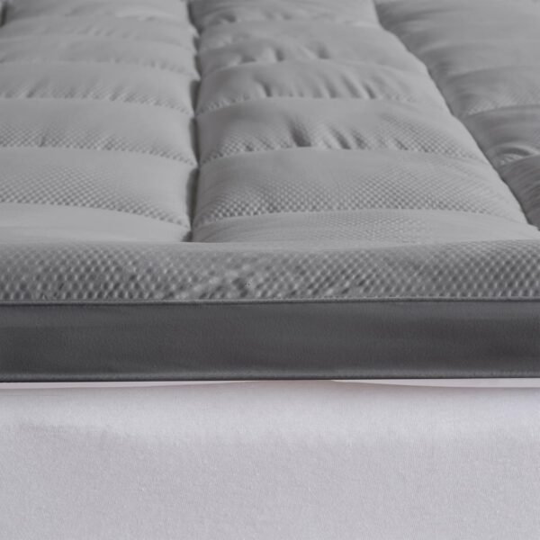 Great Bay Home Twin Mattress Topper. Thick, Elastic Corner Mattress Protector and Cover. Ultra-Soft Pillowtop Mattress Pad. Fits Mattresses Up to 18" (Twin, Light Grey) - Image 3