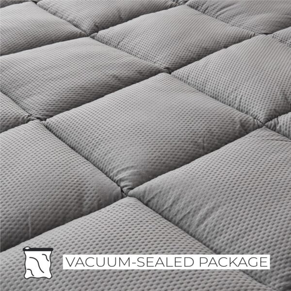 Great Bay Home Twin Mattress Topper. Thick, Elastic Corner Mattress Protector and Cover. Ultra-Soft Pillowtop Mattress Pad. Fits Mattresses Up to 18" (Twin, Light Grey) - Image 5