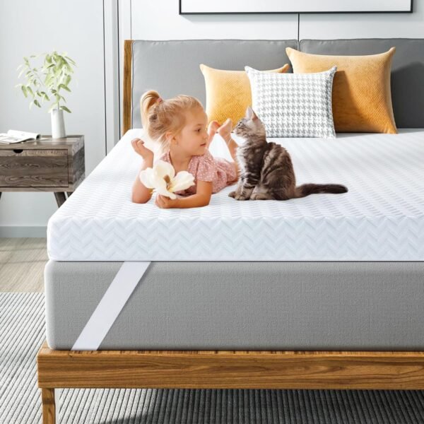 Maxzzz 3 Inch Gel Memory Foam Mattress Topper King Size High Density Bed Mattress Topper Pressure Relief Bed Topper with Remover Soft Cover, Certipur-Us & Oeko-Tex Certified